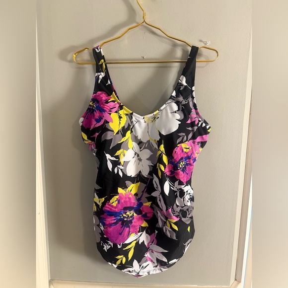 Shore Club Floral One-Piece Swimsuit Size 16 Black Pink Yellow - Picture 1 of 9